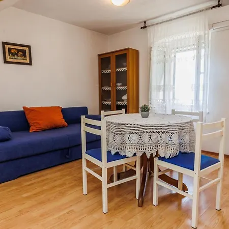 Apartment By The Sea Kastel Luksic, - 21921